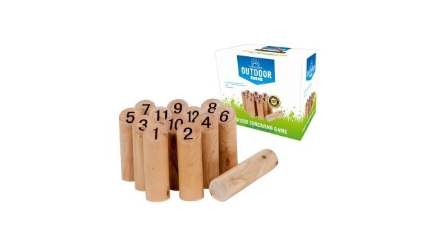 Outdoor Play Wood Throw Game